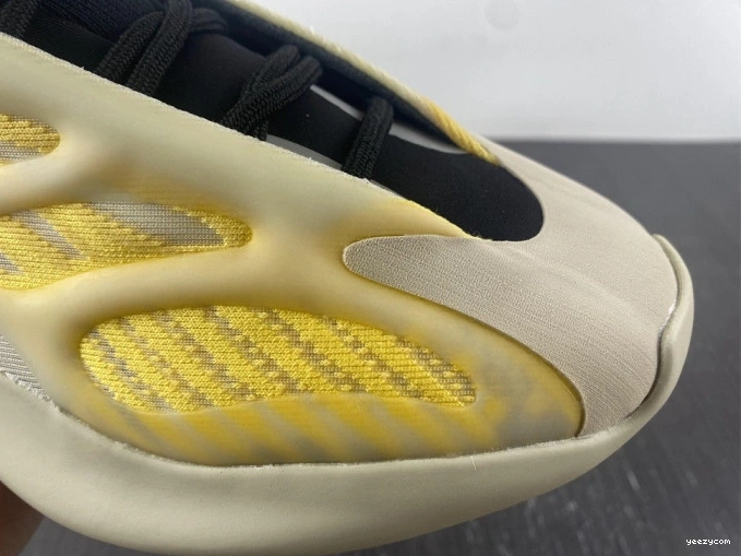 Safflower Adidas Yeezy V3 700 Mono HP5425 1020